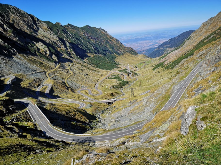 Romania Mountain Transfer Guide: Reaching High-Altitude Destinations